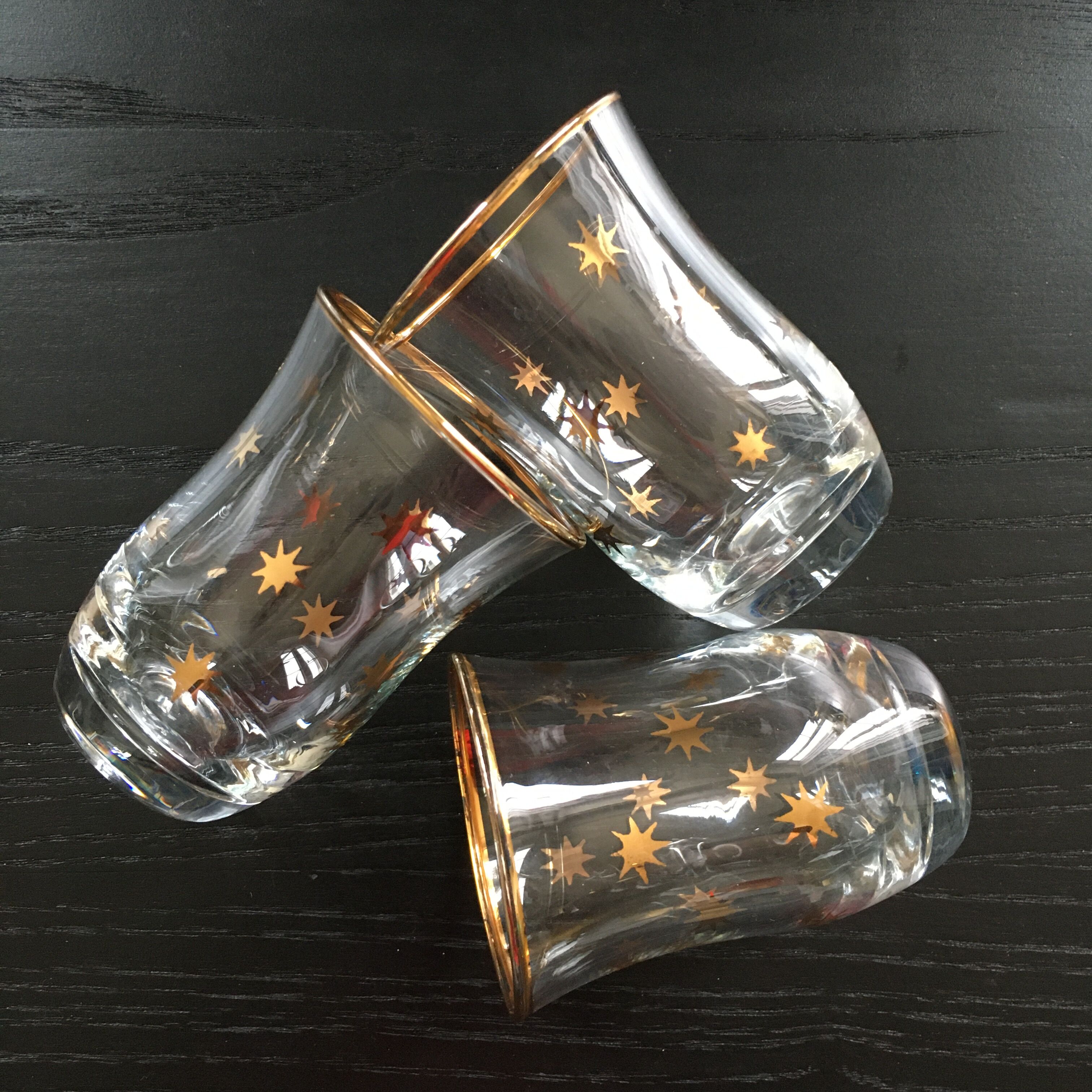 Lot 3 glasses golden stars