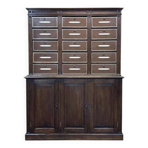 Meuble de notaire début