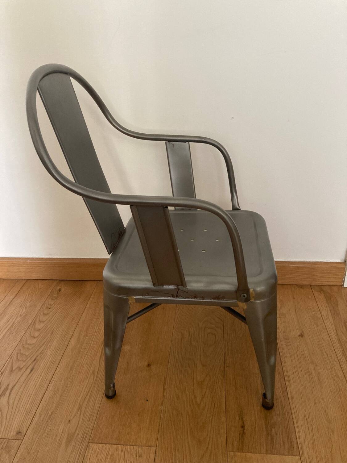 Tolix Seagull armchair for children