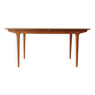 Scandinavian extending table 160cm/224cm