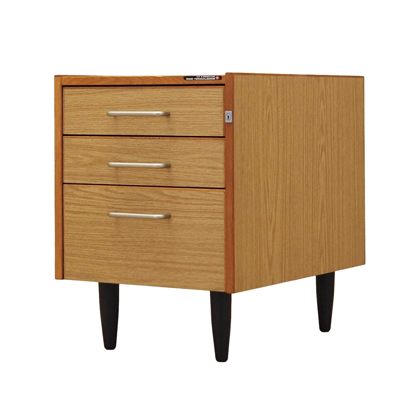 Commode danoise par Sorø Terminalborde, années 1970