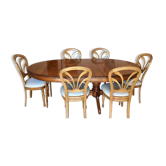 LOT of a table and 6 chairs