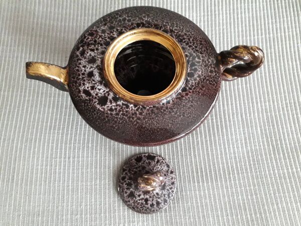 Théière rare en céramique Vallauris  signée Marius Giuge