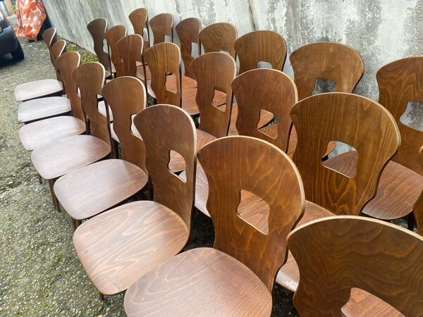24 chaises bistrot Baumann, modèle Gentiane