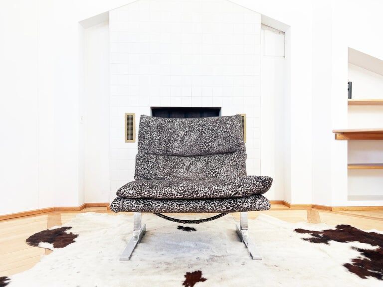 Onda Wave armchair by Giovanni Offredi for Saporiti