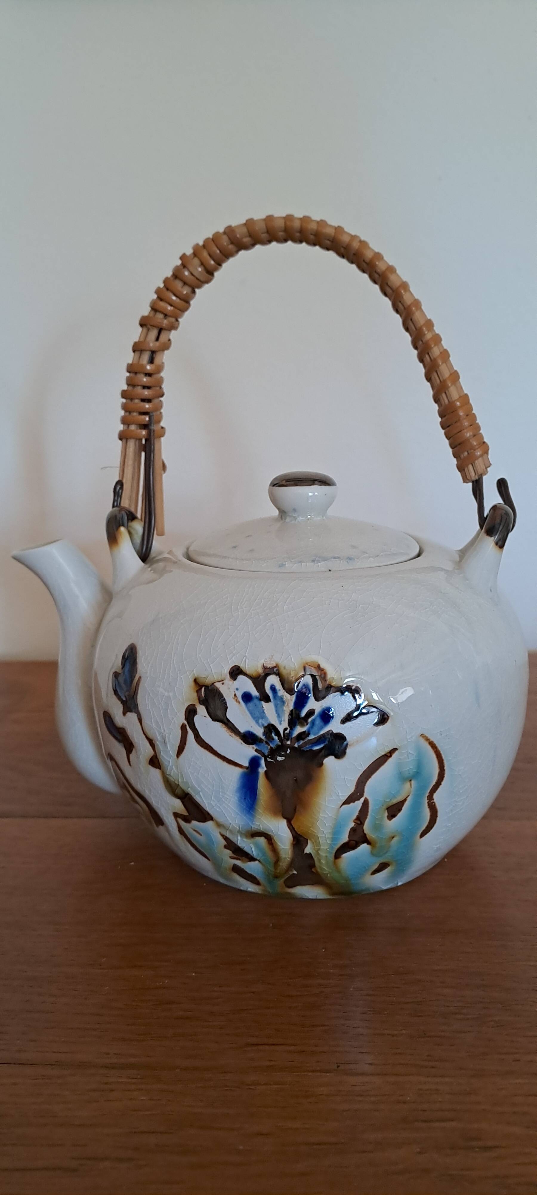 Artisanal tea service