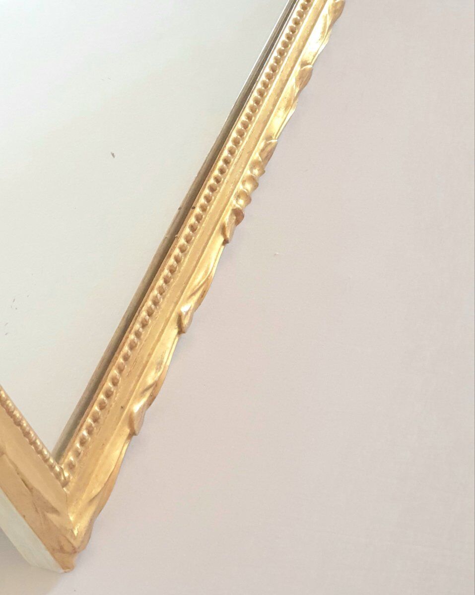 Miroir doré XXe style Louis XVI