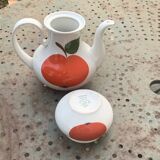 Red apple porcelain coffee service, Patricia model, Lehmann, Weiden, Bavaria