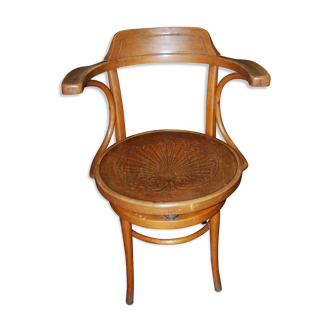 J.J. Kohn barber's chair in curved wood and spring mechanism