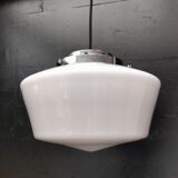 Opaline suspension