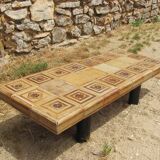 Table basse signée Roger Capron