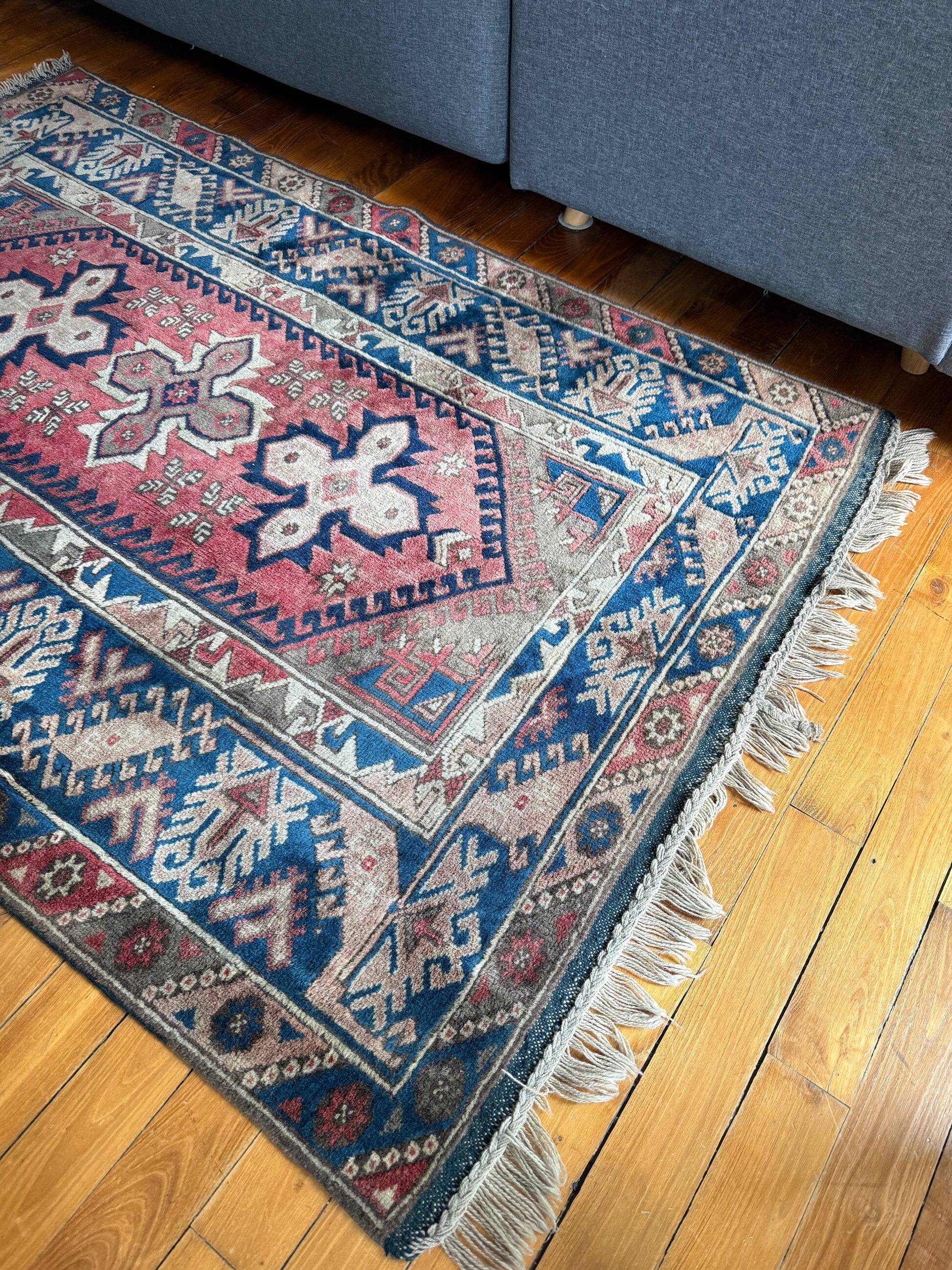 Handwoven wool Turkish carpet Nidge Kars