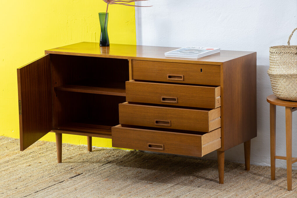 Vintage scandinavian buffet – 120 cm