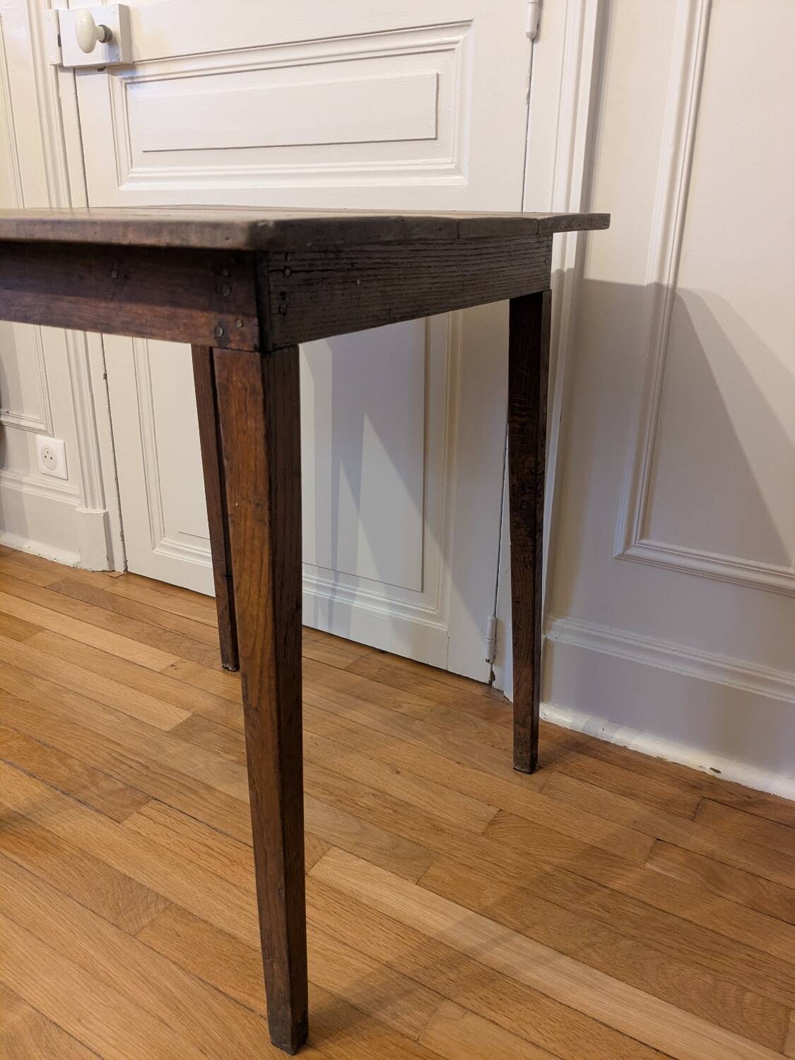 Petite table de ferme