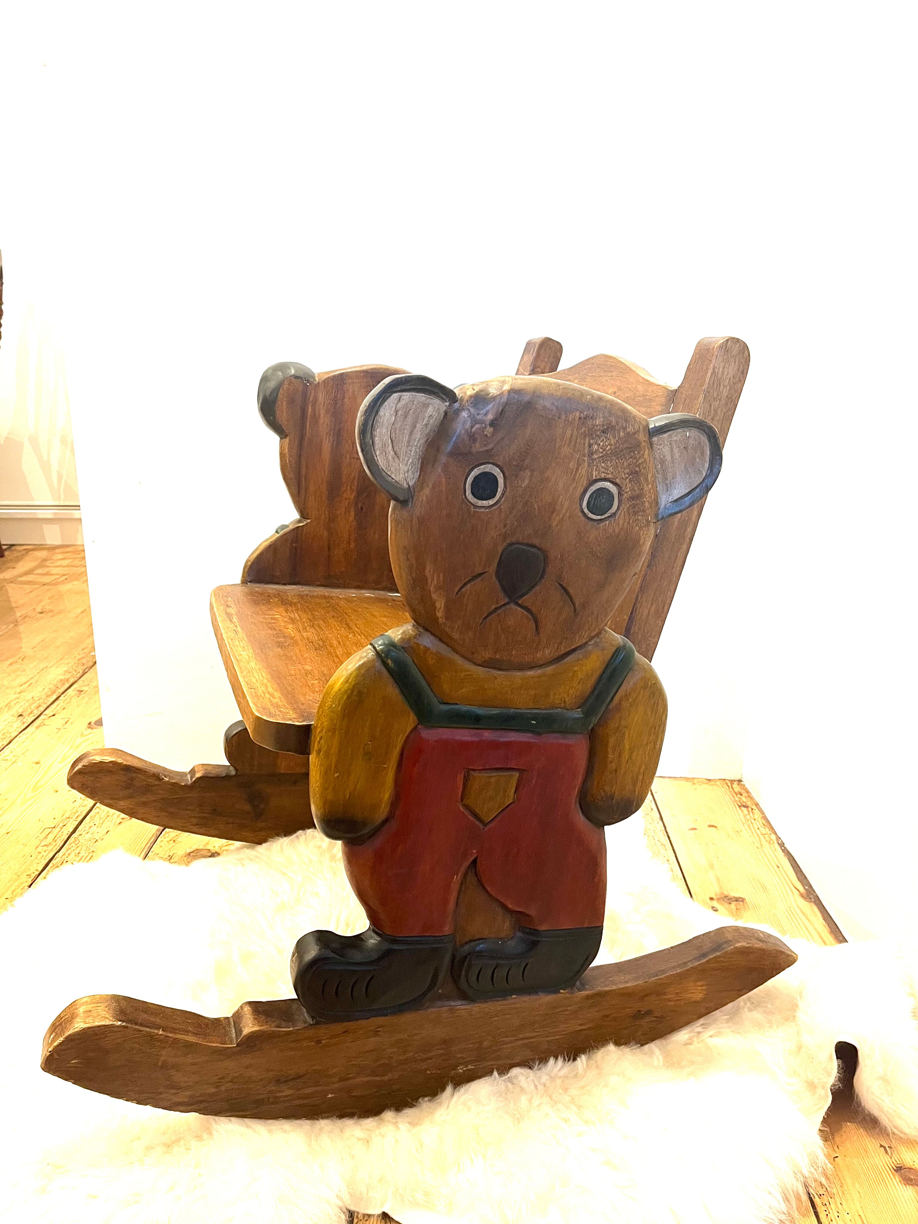 Wooden rocking chair - teddy bear