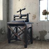 1930s binding press