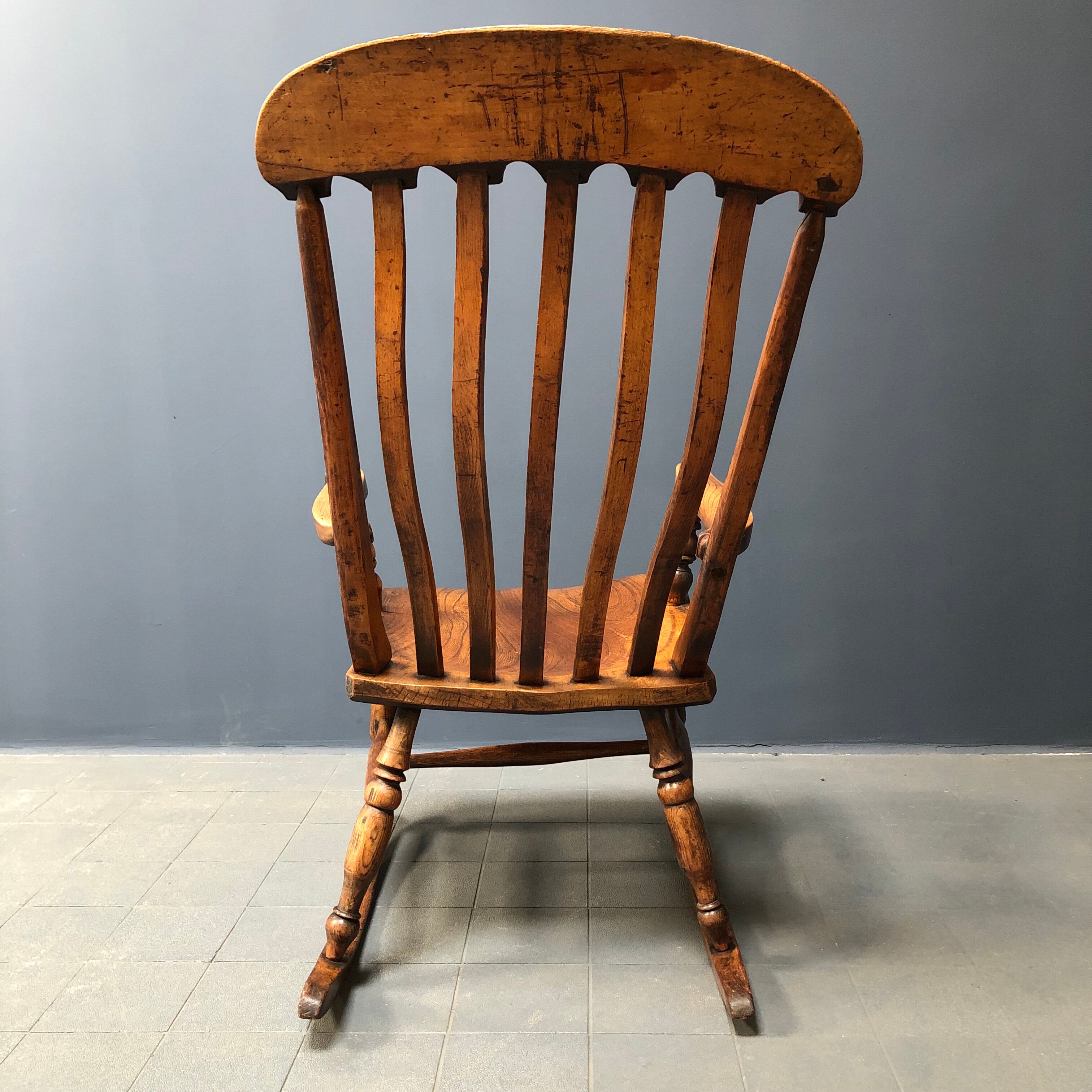 English Windsor rocking chair from the early 1900s