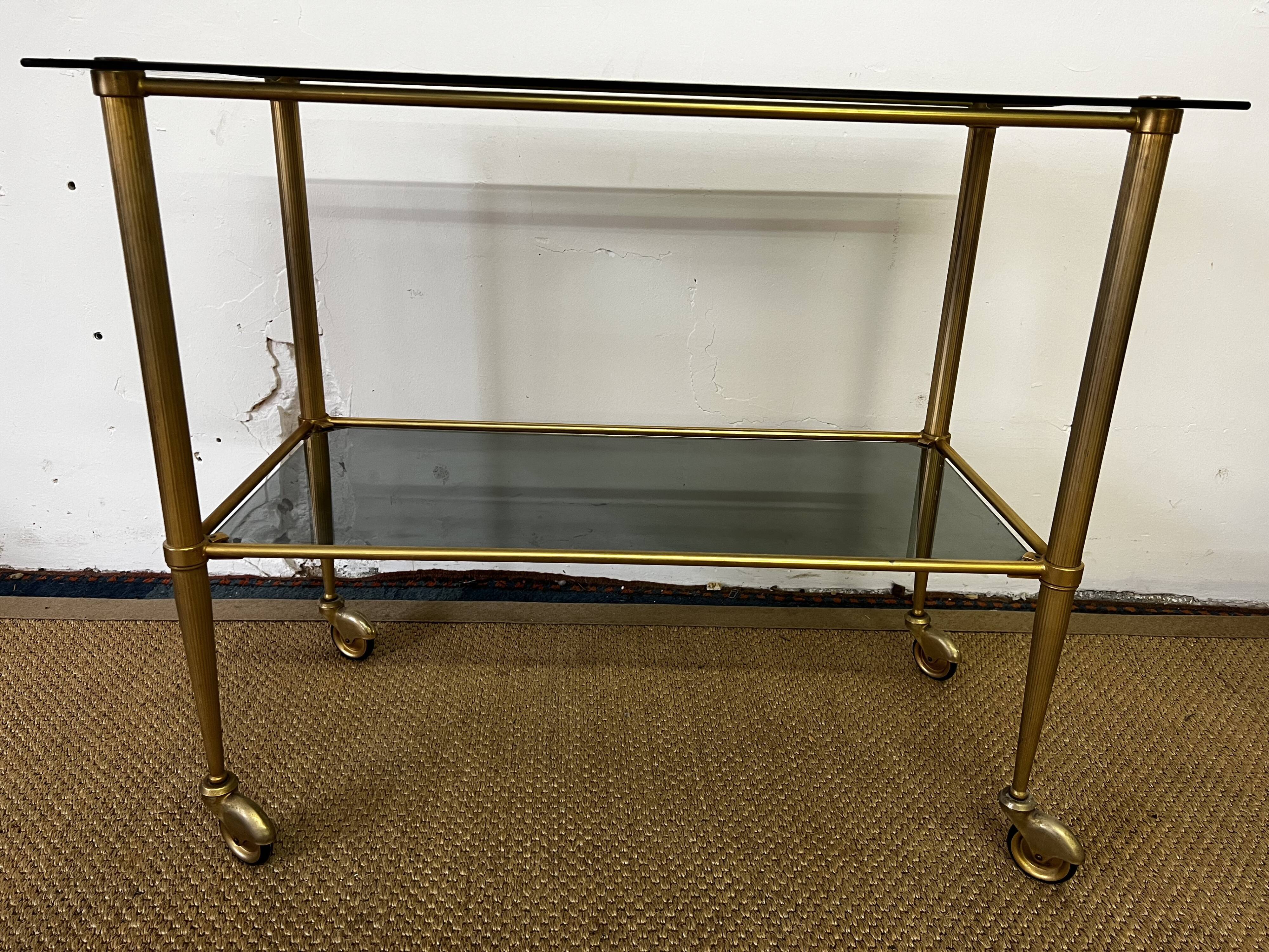 Console / desserte en laiton et verre fumé