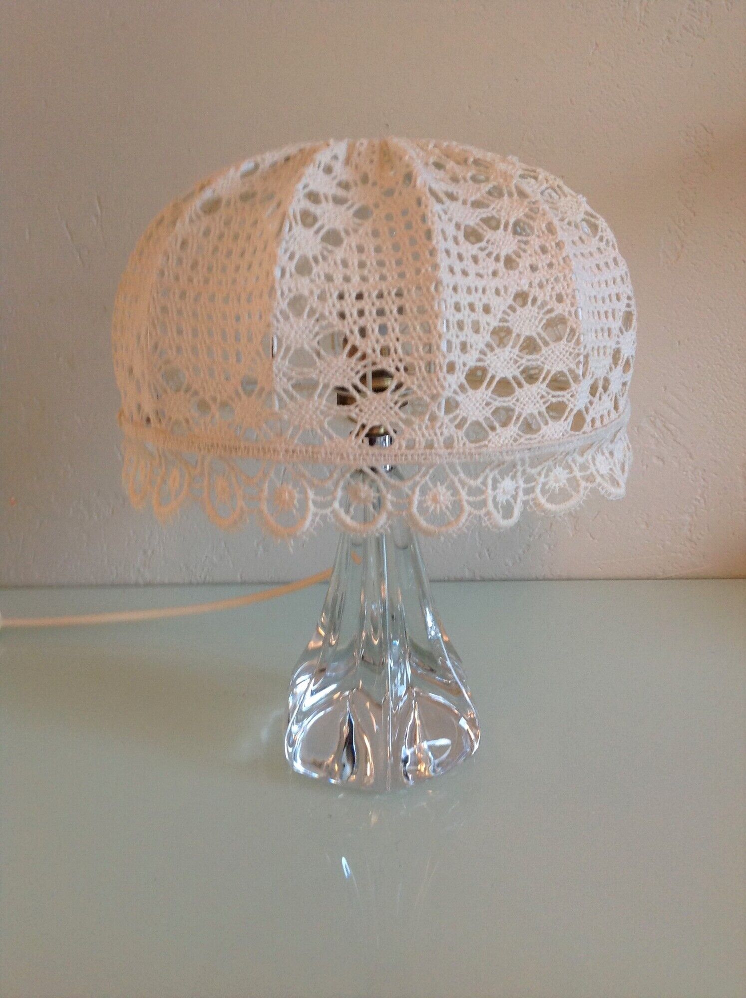Bedside lamp glass foot and lampshade hook ecru / vintage 60s-70s