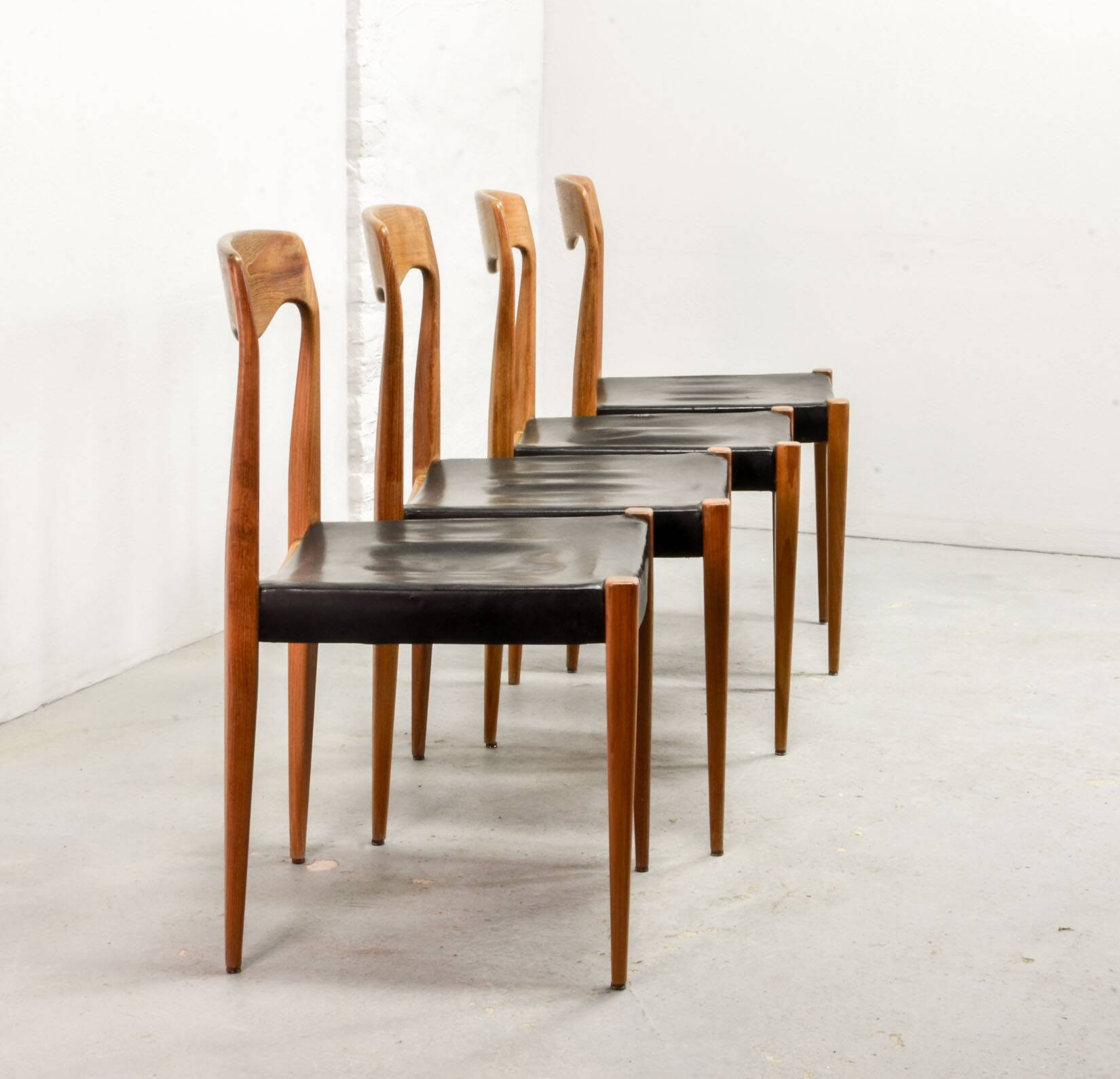 Niels Otto Moller Style Solid Teak Wood Dining Chairs with Leatherette 50s