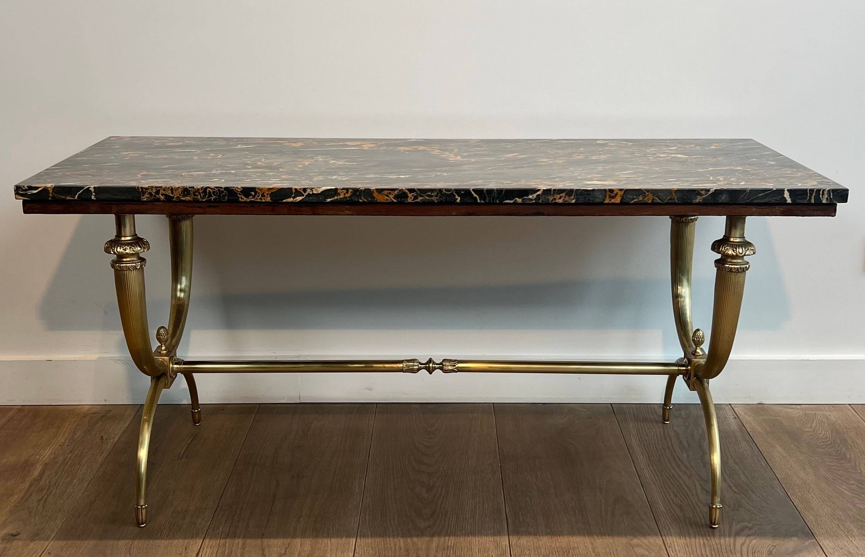 Neoclassical coffee table in brass and marble by Raymond Subes