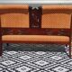 Banquette ancienne tissu velours