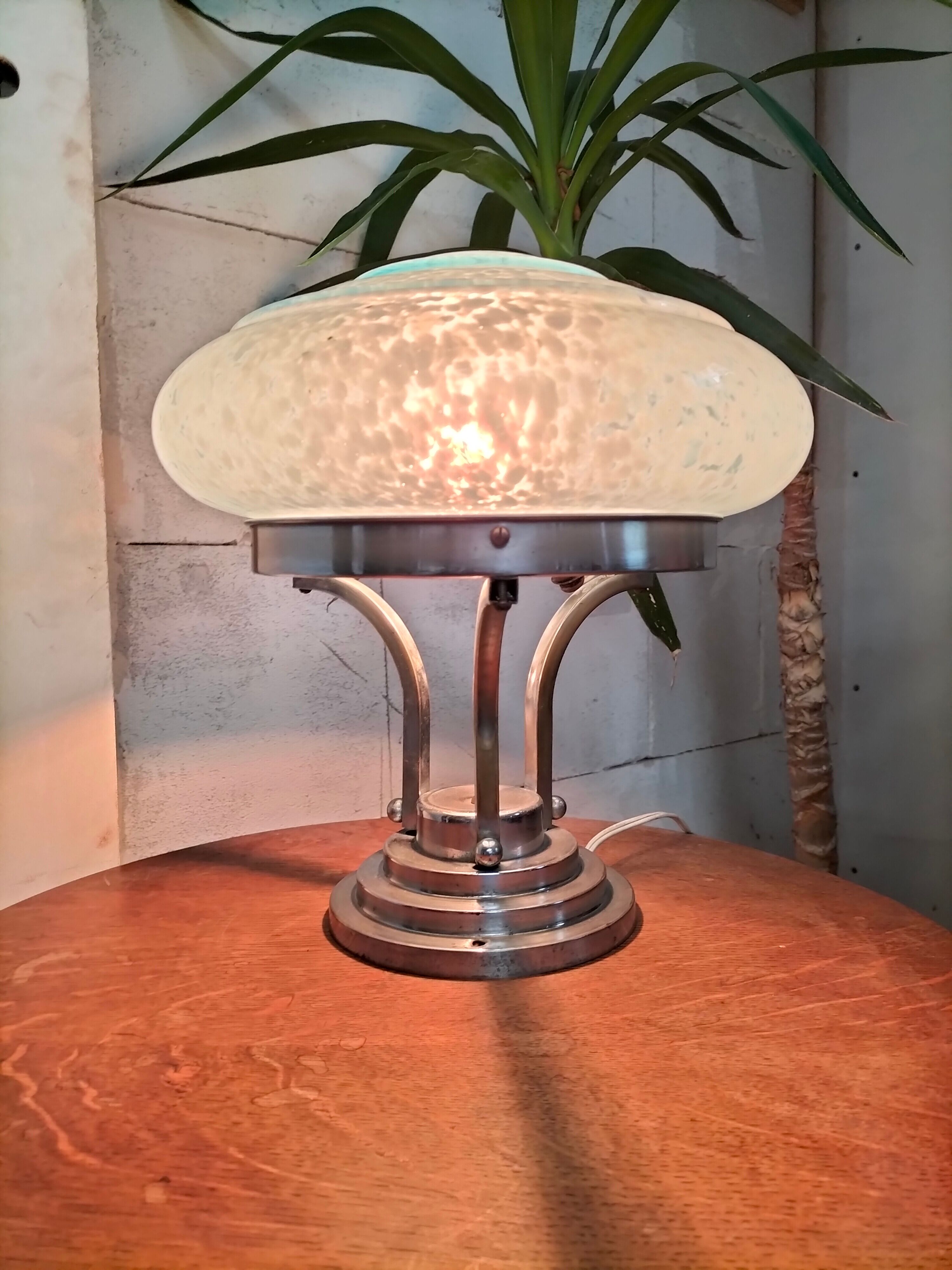 Art Deco lamp
