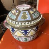 Keraluc Quimper tureen from the 50s
