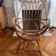 Fauteuil en rotin type oeuf