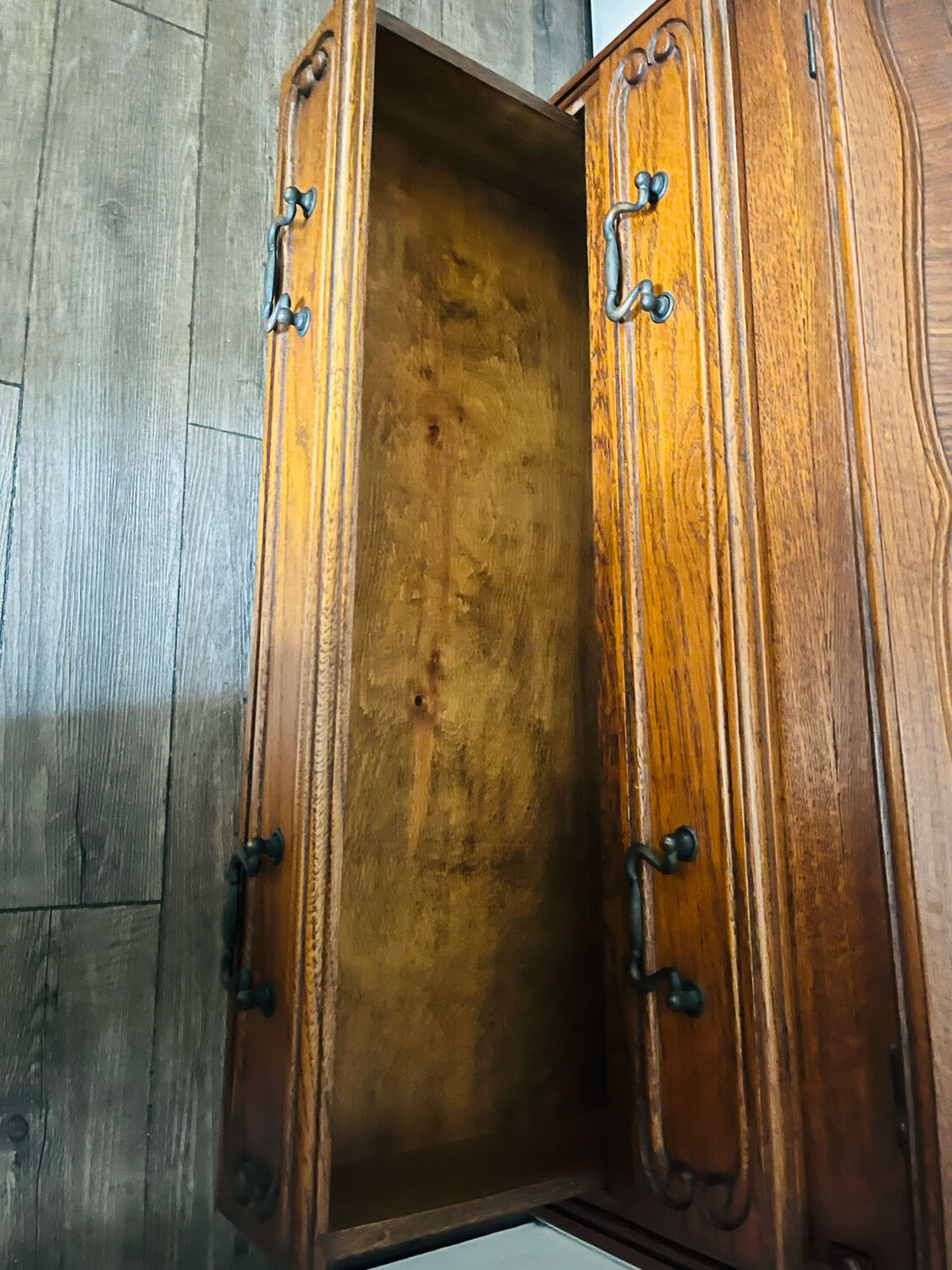 Secretary vintage vintage Louis style