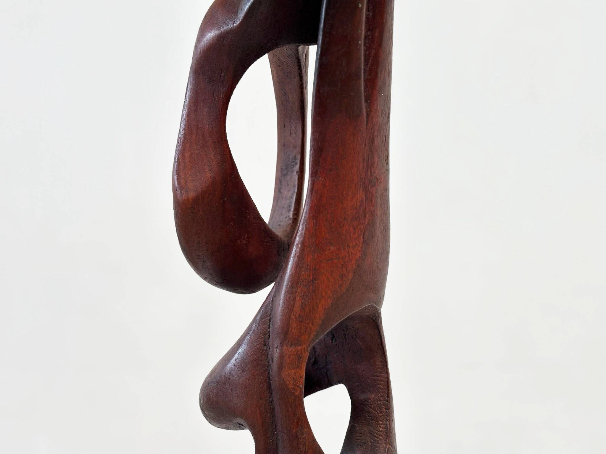 Sculpture abstraite en bois des années 1960