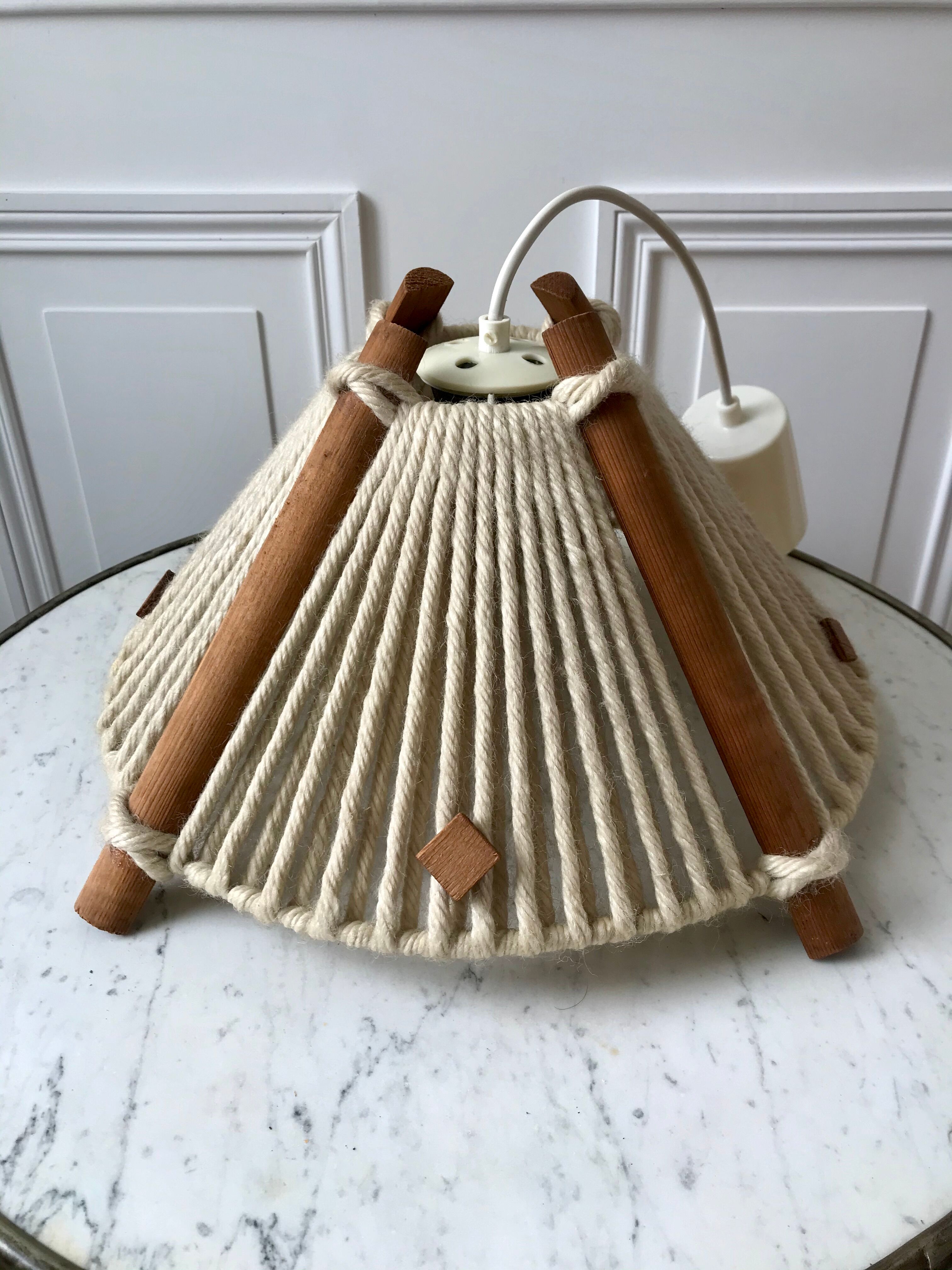 Scandinavian suspension lamp in wood and wool made in gdr 60s