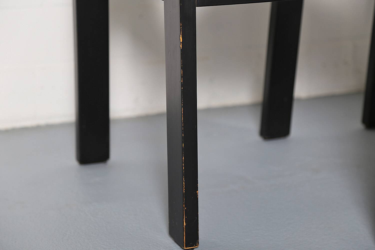 Lot de 6 chaises de salle à manger en bois et cuir noir