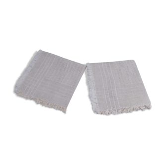Set of 2 vintage white ecru towels