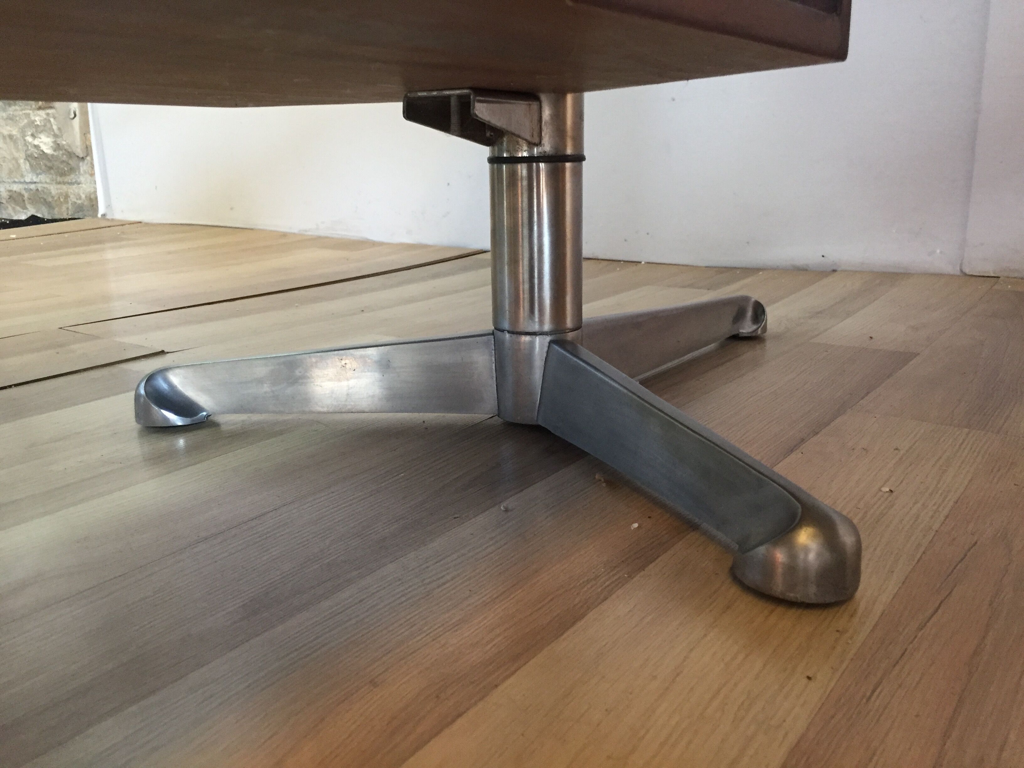 Osvaldo Borsani desk 70