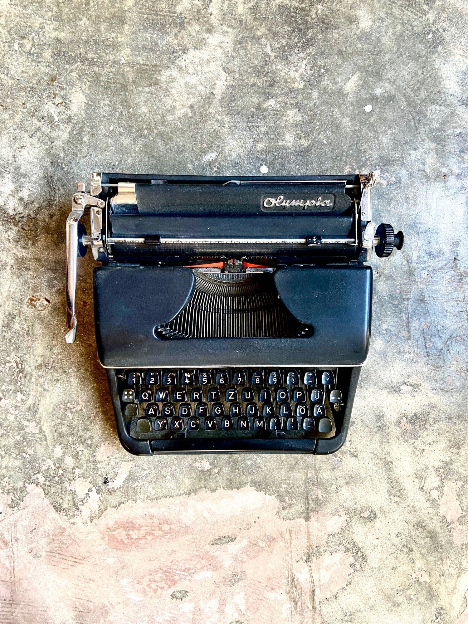Olympia typewriter in black metal
