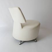 Canta and Aki swivel chairs in leather by Toshiyuki Kita for Cassina