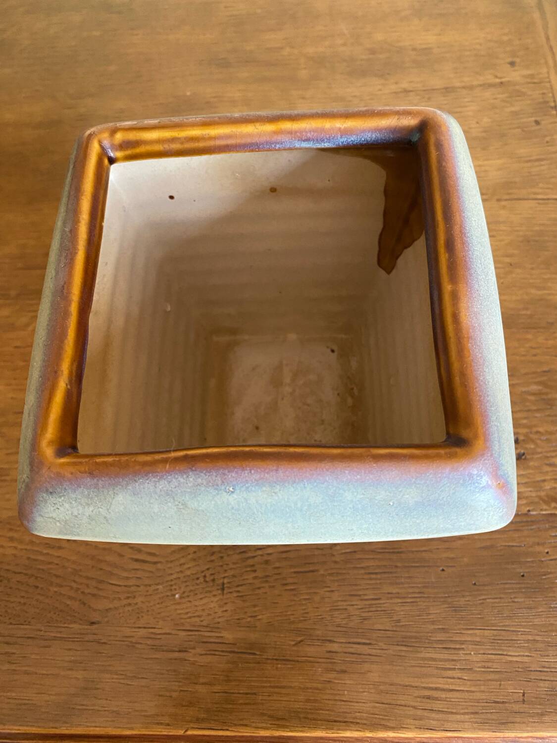 Vase en grès émaillé signé SF