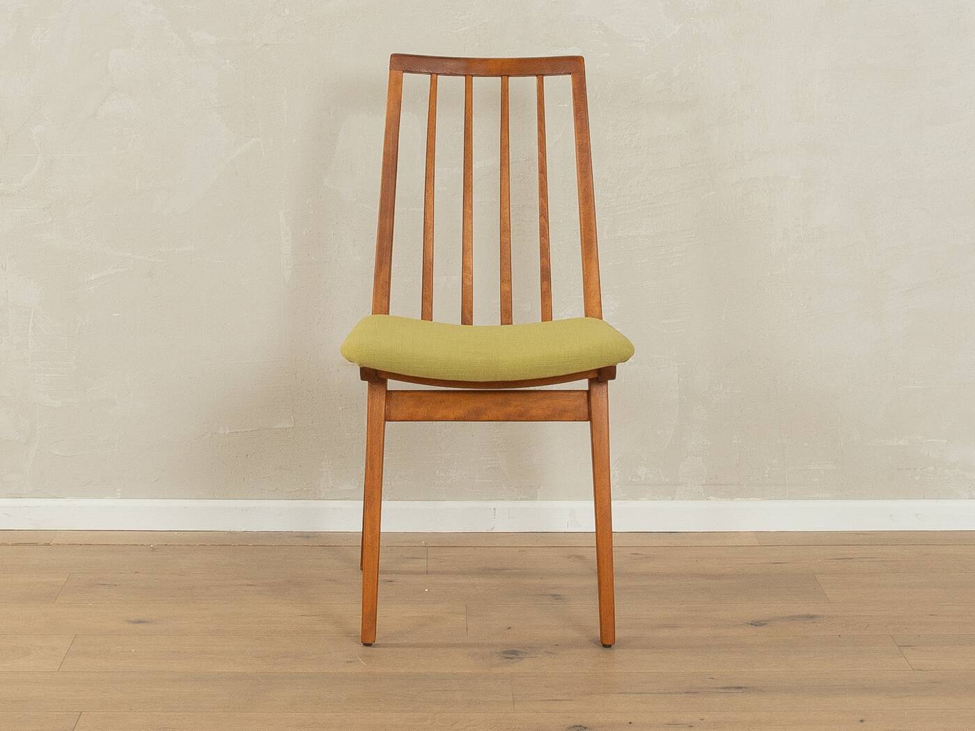 Chaises de salle à manger des années 1960