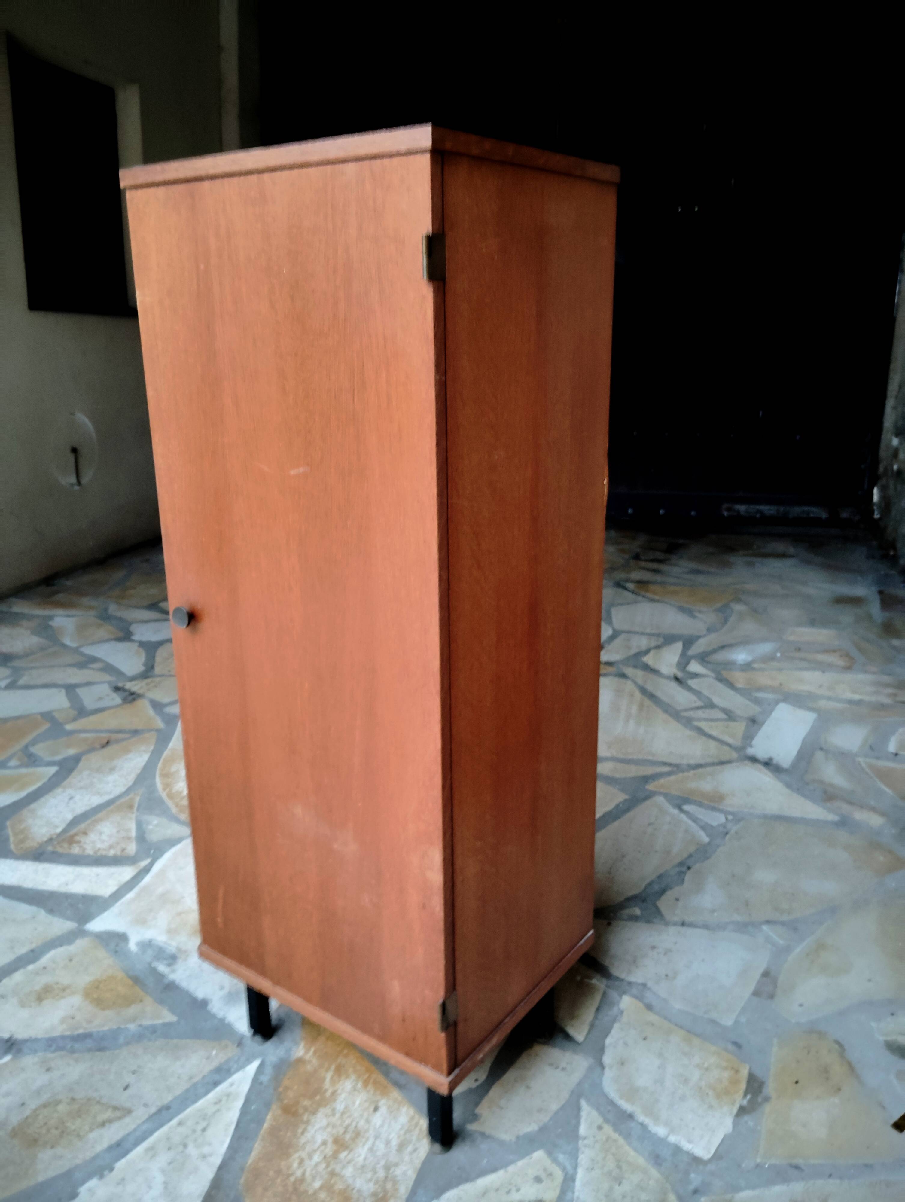 Small vintage Scandinavian shoe cabinet with 1 door.
