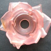 Art Deco wall light gilded bronze carved with cherries, pink tulip Rose in pink glass paste