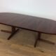Table à manger à rallonge en bois de rose du milieu du siècle par John Mortensen