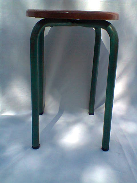 Lot of 8 stools