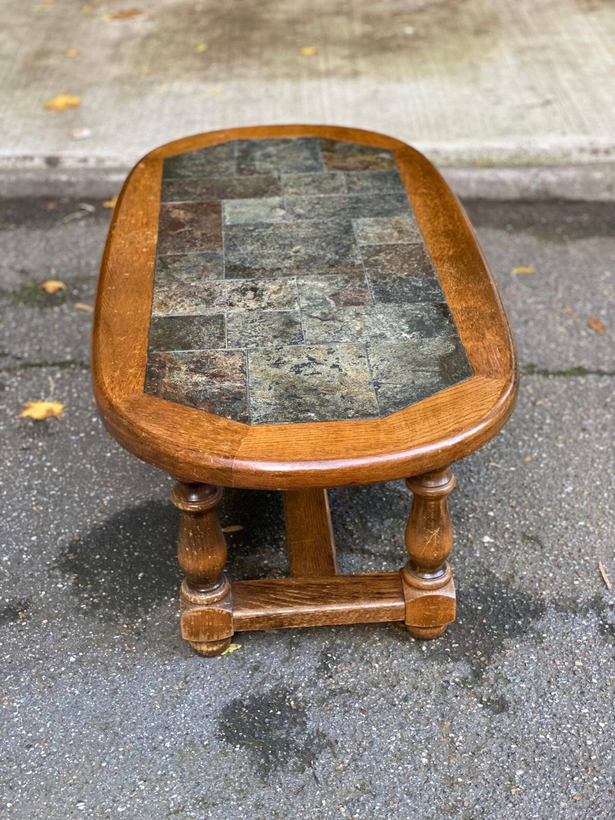Oval coffee table in solid wood and stone, 115x58