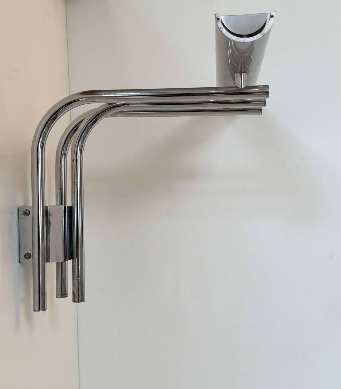 Vintage wall light 20581, chrome metal, by Verre Lumière Studio France 1978