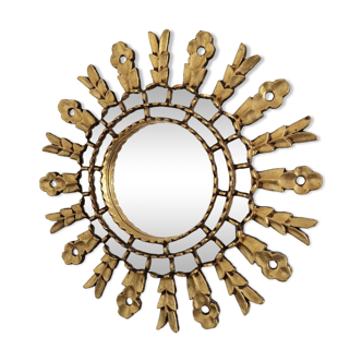 Gilded wooden sun mirror with glazing beads