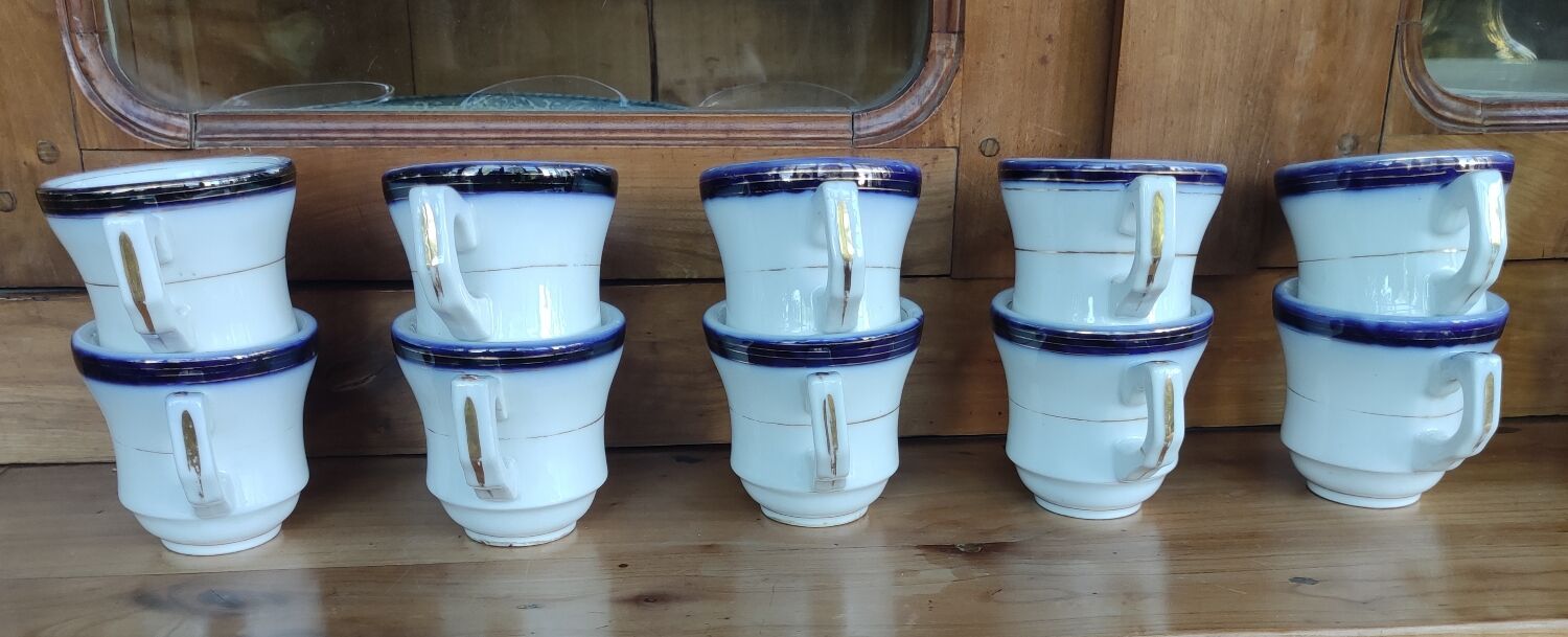 Series of 10 brulot cups/porcelain 19th century