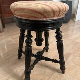 Napoleon III piano stool