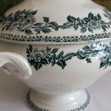 Iron earth tureen Guadeloupe Saint Amand