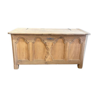 Grain box